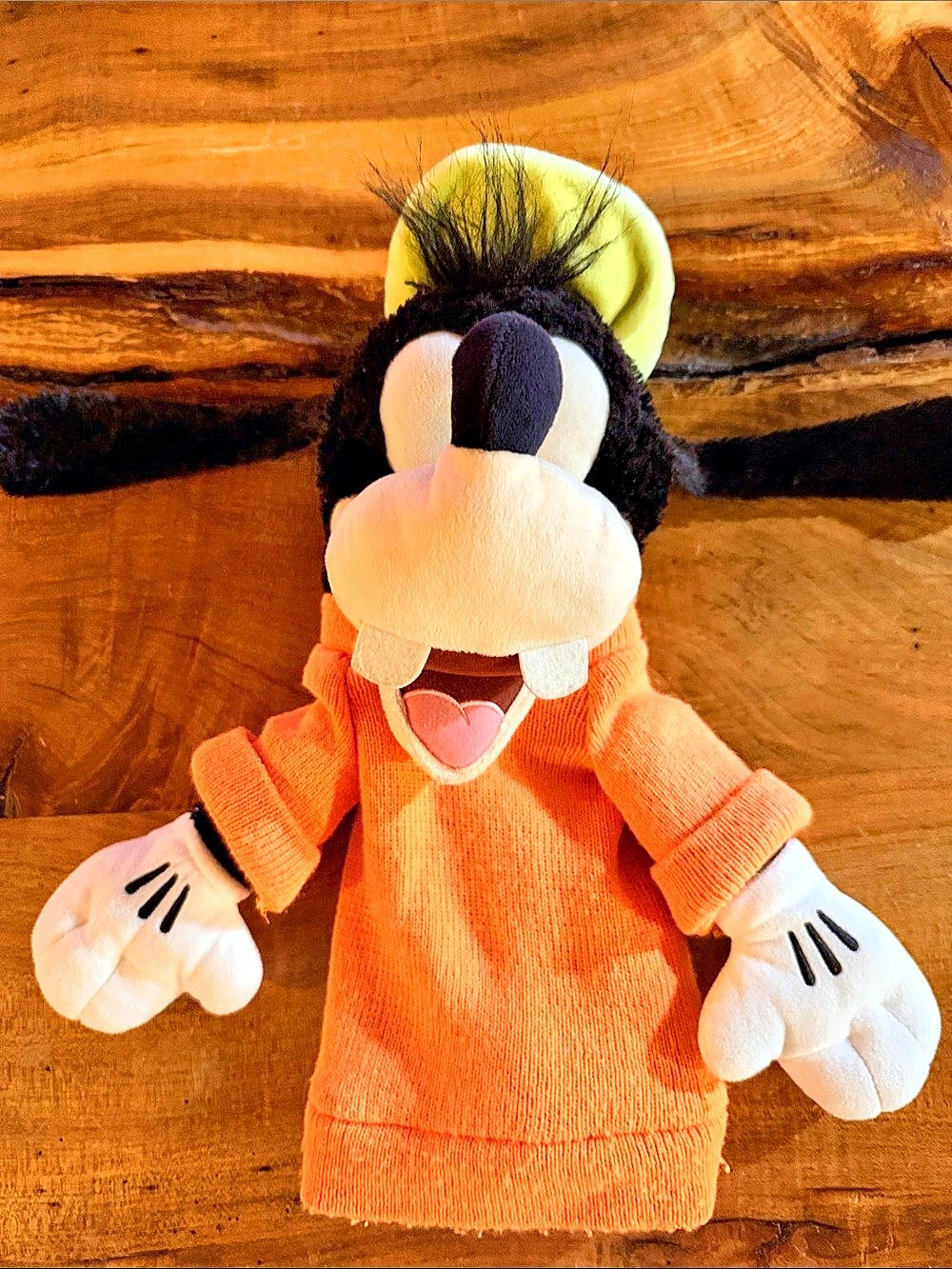 Disney Goofy Plush Hand Puppet Orange & Black